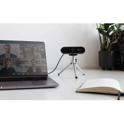 Trust Tyro Webcam Full HD 1080p avec Micro Intégré, Web Caméra d’Ordinateur USB pour PC, Ordinateur Portable, Laptop, Macbook, M