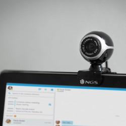 NGS XPRESSCAM300 - Webcam pour PC avec Microphone Intégré, Résolution VGA, Connexion USB 2.0 et Plug&Play