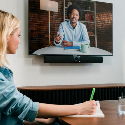 Appareil de visio Owl Bar – Barre de visio 4K avec focalisation sur l'intervenant, certifié pour Microsoft Teams (Ajoutez Un Mee
