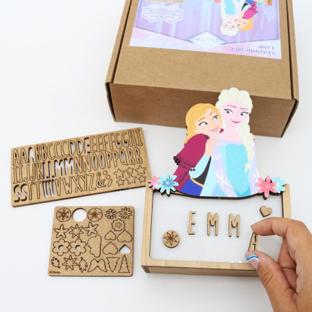 WONDEE Disney Frozen Lampe Veilleuse Bébé et Enfant Personnalisée avec Nom et Dessins La Reine des Neiges Princesse Elsa et Anna