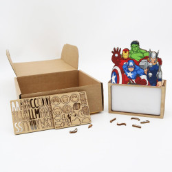 WONDEE Lampe Marvel Les Vengeurs Personnalisable avec Lettres et Dessins, Veilleuse Enfant et Bebe Personnalisée Iron Man, Hulk,