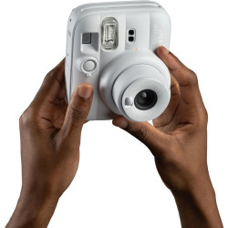 Appareil Photo instantané instax Mini 13 avec Flash Automatique intégré, Miroir pour Selfies intégré, Mode Gros Plan et retardat