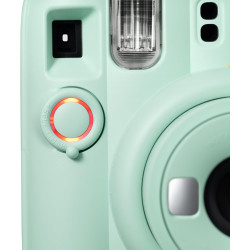 Appareil Photo instantané instax Mini 13 avec Flash Automatique intégré, Miroir pour Selfies intégré, Mode Gros Plan et retardat