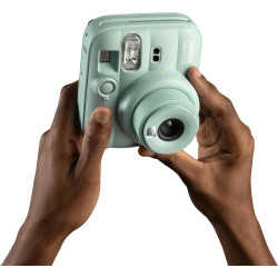Appareil Photo instantané instax Mini 13 avec Flash Automatique intégré, Miroir pour Selfies intégré, Mode Gros Plan et retardat