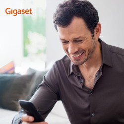 Gigaset AS690A Trio - 3 téléphones DECT sans fil avec répondeur - écran à haut contraste - excellente qualité audio - profils so