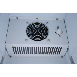 METRO Professional Vitrine à boissons Slim GSC2133B, 133 L, Réfrigération Statique, 200 W, avec Serrure, Blanc