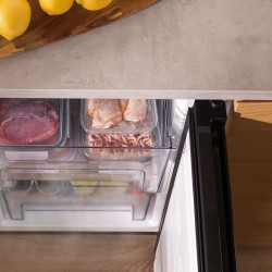 Cecotec Congélateur Armoire 87 Litres Bolero CoolMarket TF 87 Inox. Congélateur Vertical Inox de 83,6 cm de hauteur et de 50,6 c