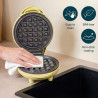 Bestron Mini gaufrier pour gaufres classiques, Petit gaufrier avec revêtement anti-adhésif, pour les anniversaires d'enfants, le